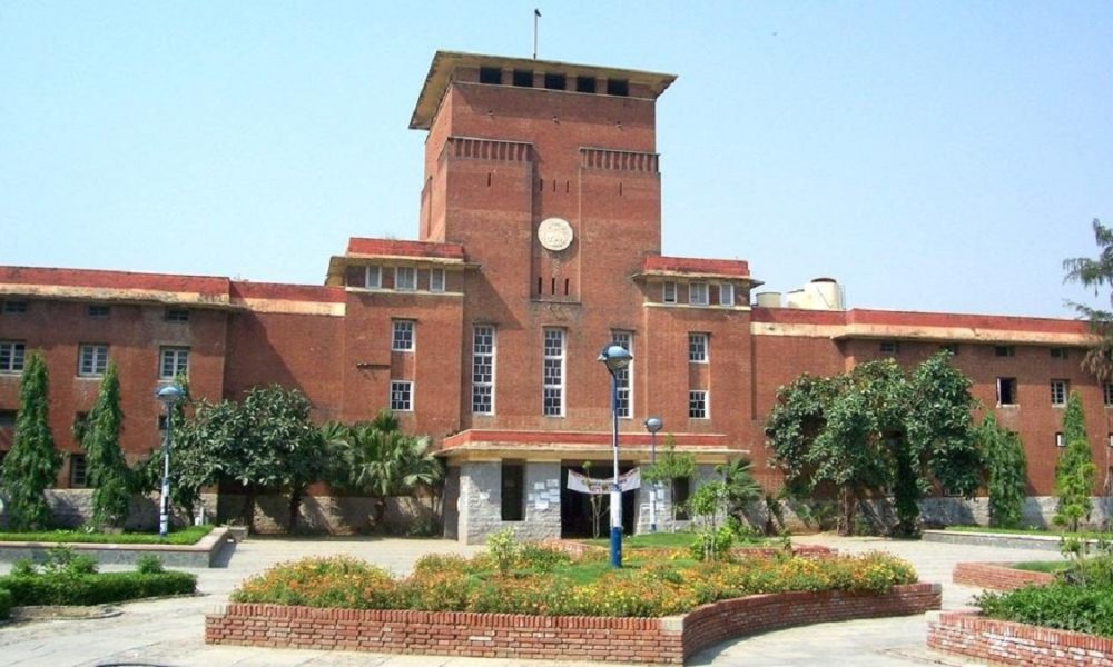 DU teachers protest over ‘no salaries’