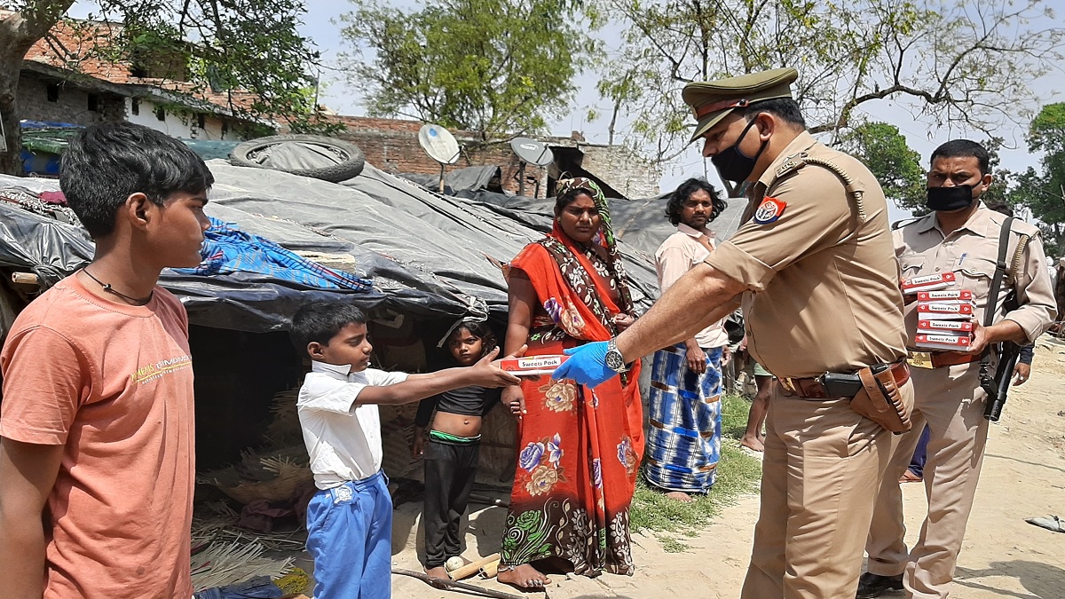 UP Police launches Annapurna Bank for needy in Varanasi