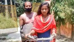 15-year-old girl brings father from Gurugram to Bihar on bicycle