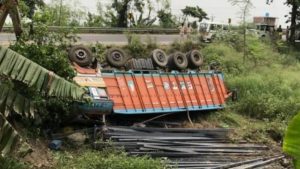 Another migrant tragedy; 9 killed in truck-bus collision in Bihar