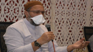 I am Laila of Indian politics, so many Majnus running after me: Owaisi