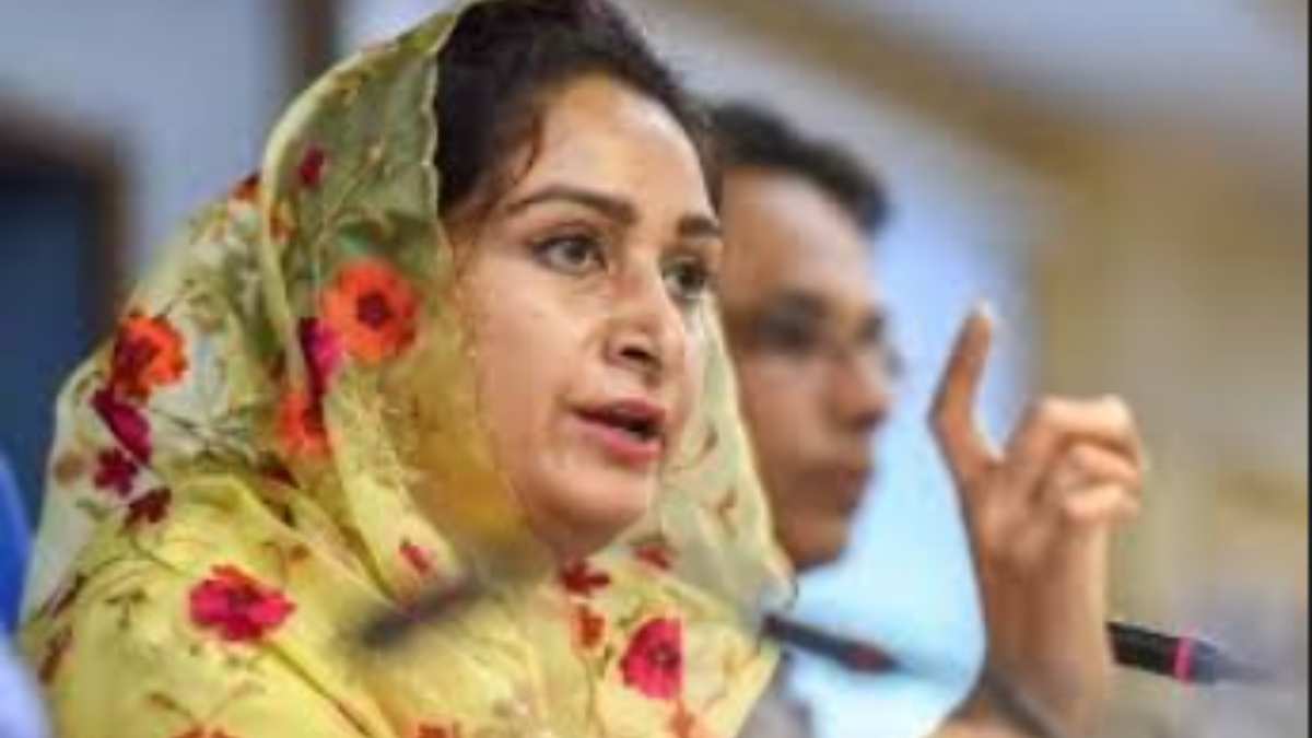 HARSIMRAT SLAMS CENTRE FOR SCRAPPING WINTER SESSION OF PARLIAMENT