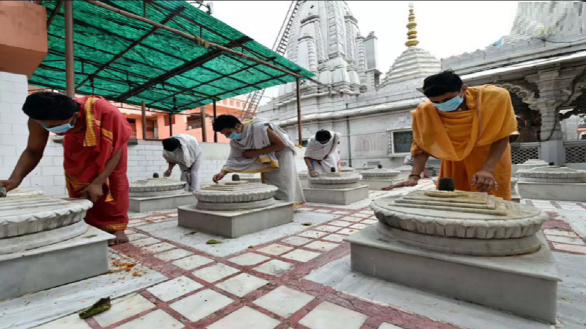 VHP to help Covid-hit priests of Delhi’s 1,000 temples