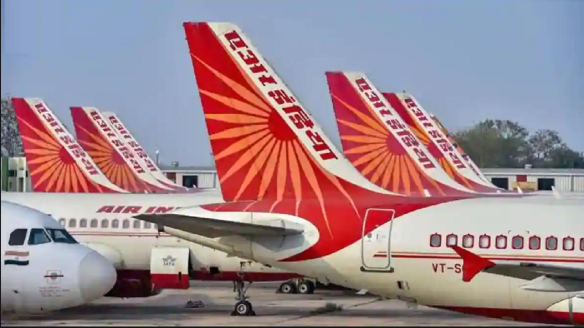 AIR INDIA FACES MANY ﻿GLITCHES AT DELHI AIRPORT ON THURSDAY
