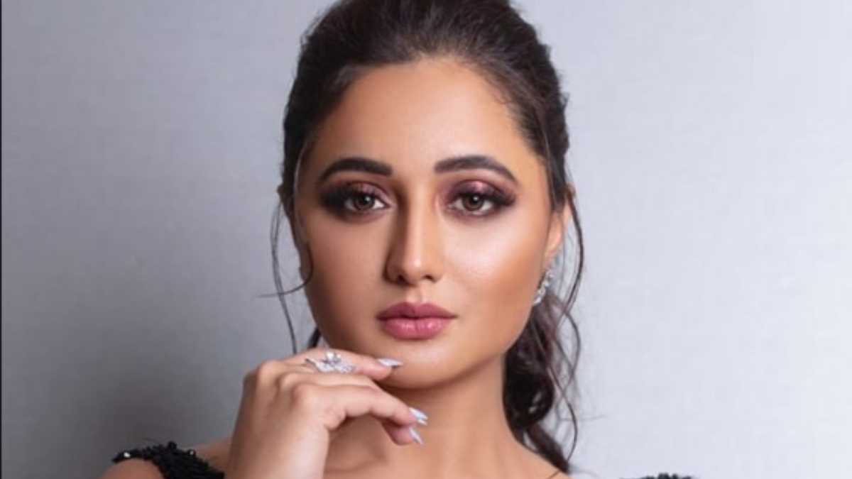 Rashami Desai opens up about online trolling - The Daily Guardian