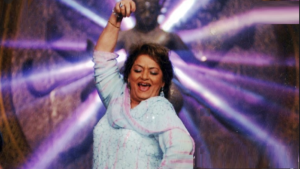 Choreographer Saroj Khan passes away at 71