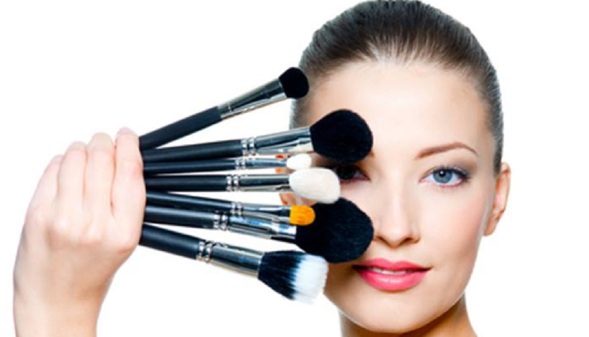Beauty & makeup tips to look Insta-worthy this Raksha Bandhan