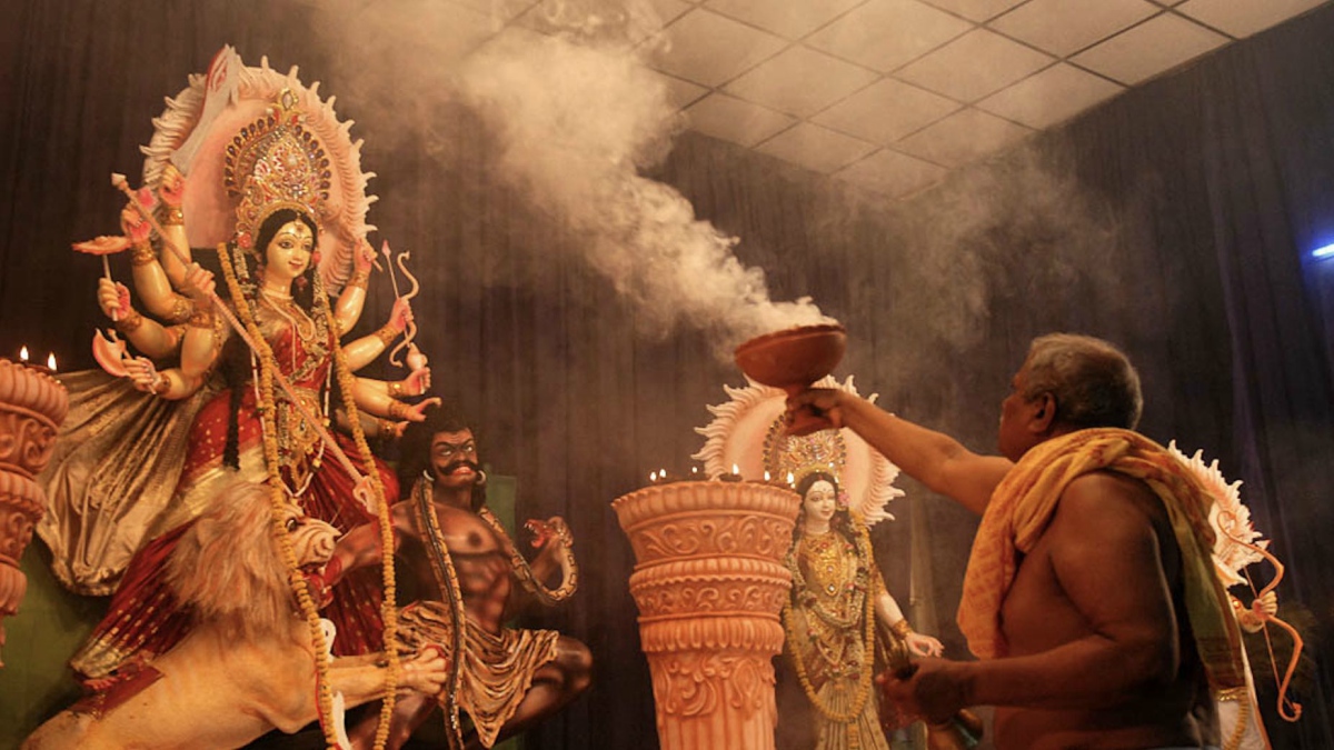 THE NEW AND THE OLD OF DURGA PUJA TheDailyGuardian