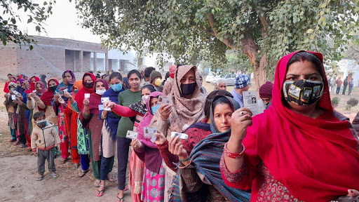Gujarat polls second phase: Voter turnout at 34.74 %, lowest in Mahisagar