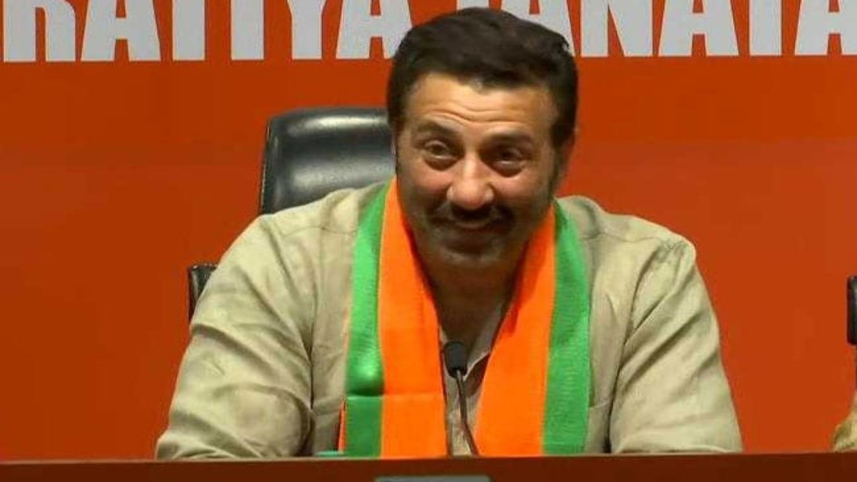 Sunny Deol’s Juhu property have been questioned by Congress for withdrawing e-auction notice