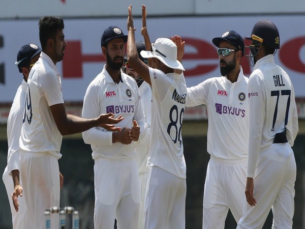 Ashwin rejoices after surpassing Harbhajan’s home tally of wickets in Test cricket