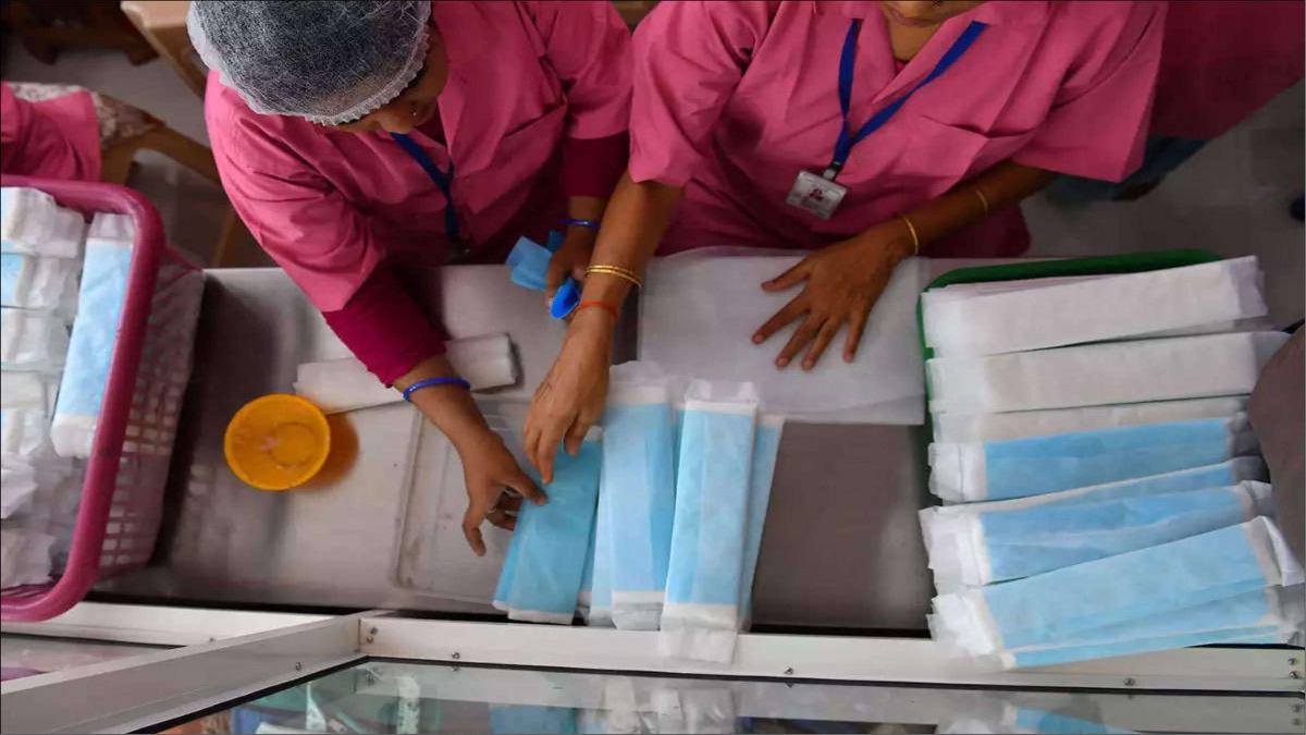 How coronavirus strikes a sanitary pad crisis in India