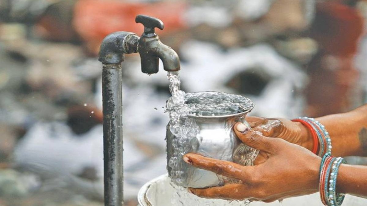 Delhi, Haryana bicker over acute water crisis