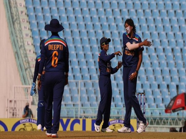 Don’t feel I’m bowling well until I get the batter bowled: Jhulan Goswami