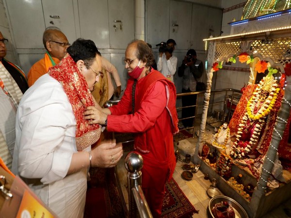 BJP president Nadda visits Sri Panchamasali Mutt, Kanaka Guru Peetha