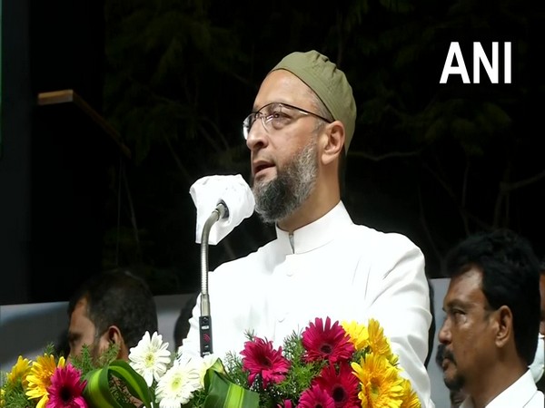 ‘If M women cover head, doesn’t mean they’re covering intellect’: Owaisi
