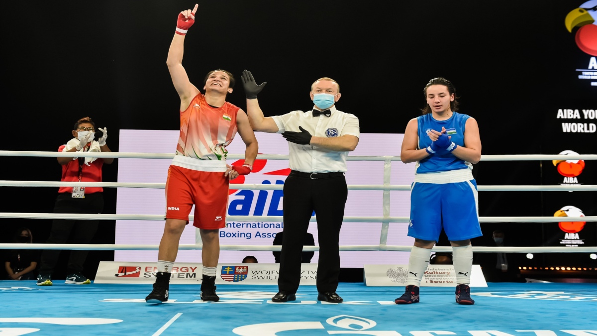 AIBA WORLD CHAMPIONSHIPS: EIGHT INDIAN BOXERS SAIL INTO FINALS