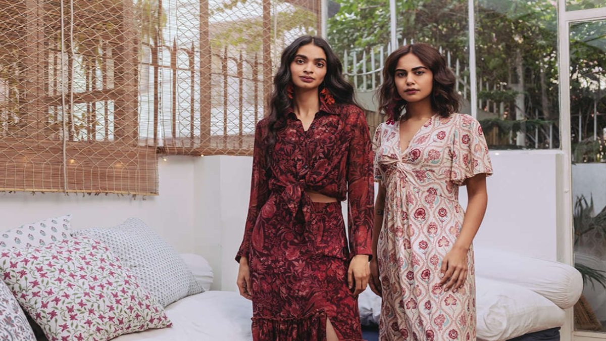 Buy Label Ritu Kumar Floral Print Puff Sleeve Crepe Fit & Flare Mini Dress  - Dresses for Women 22374496 | Myntra