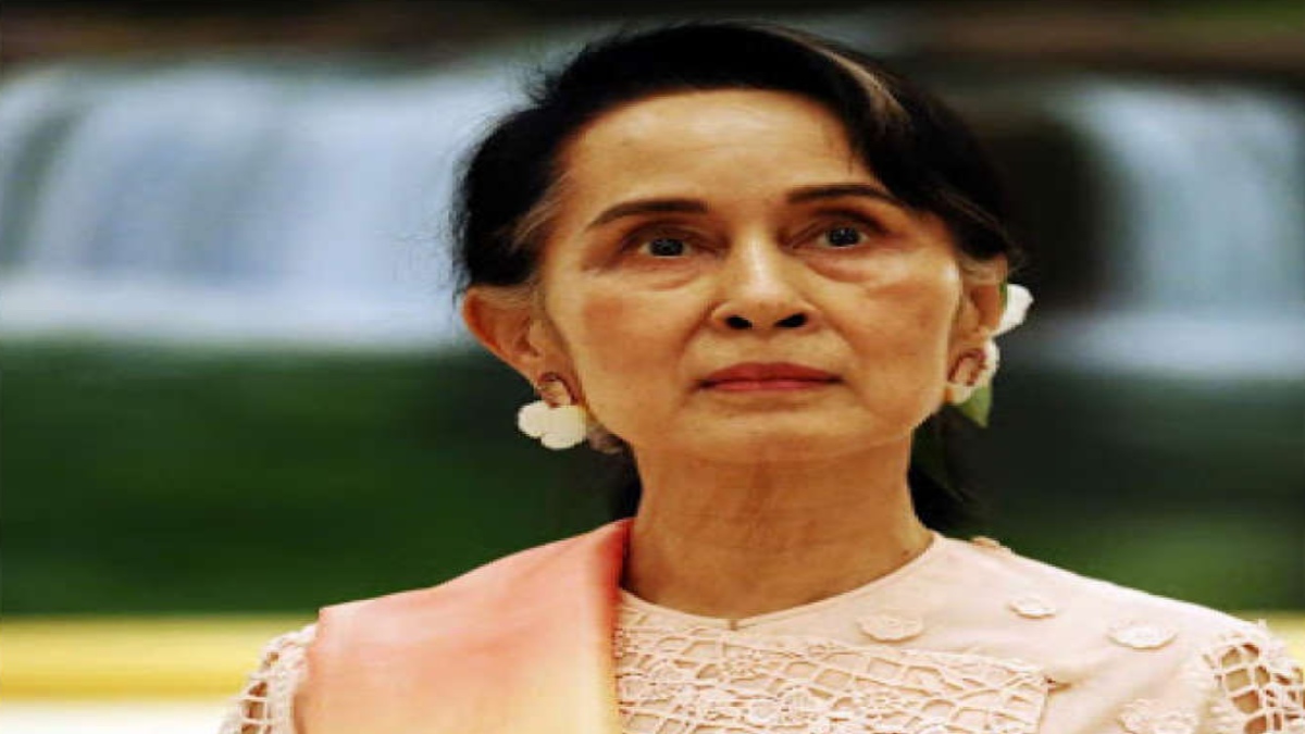MYANMAR JUNTA SENTENCES AUNG SAN SUU KYI TO 5 YEARS IN JAIL FOR CORRUPTION