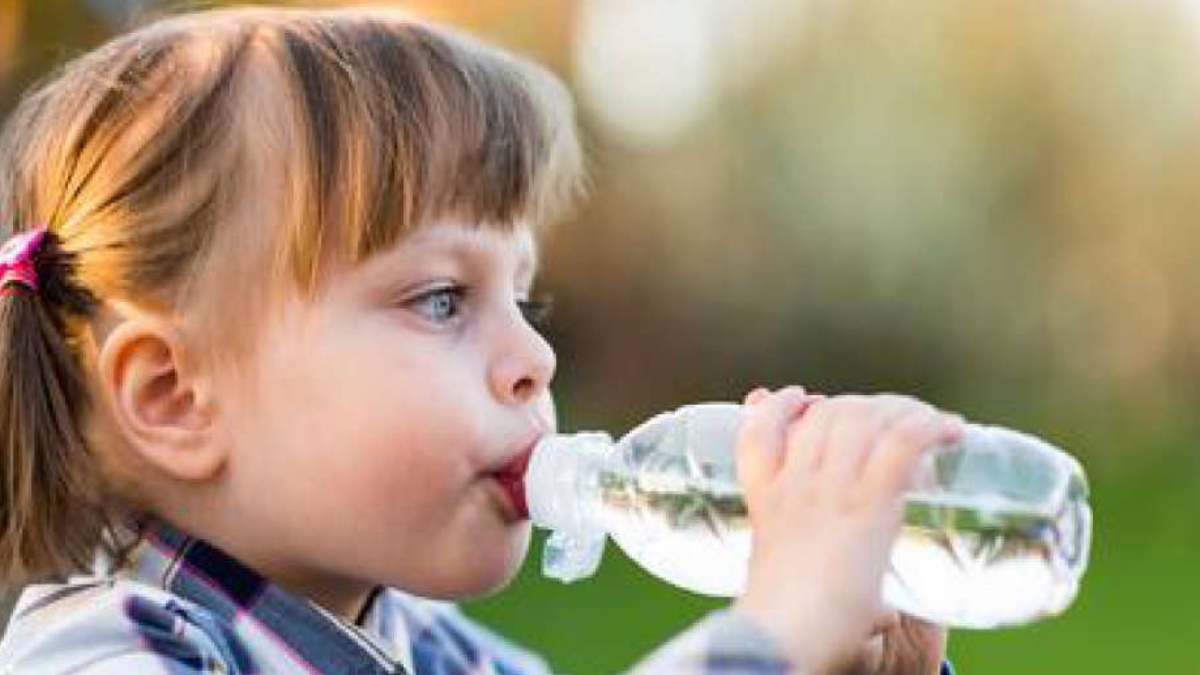 KIDS AND HYDRATION: A SIGNIFICANT ISSUE IN SUMMERS