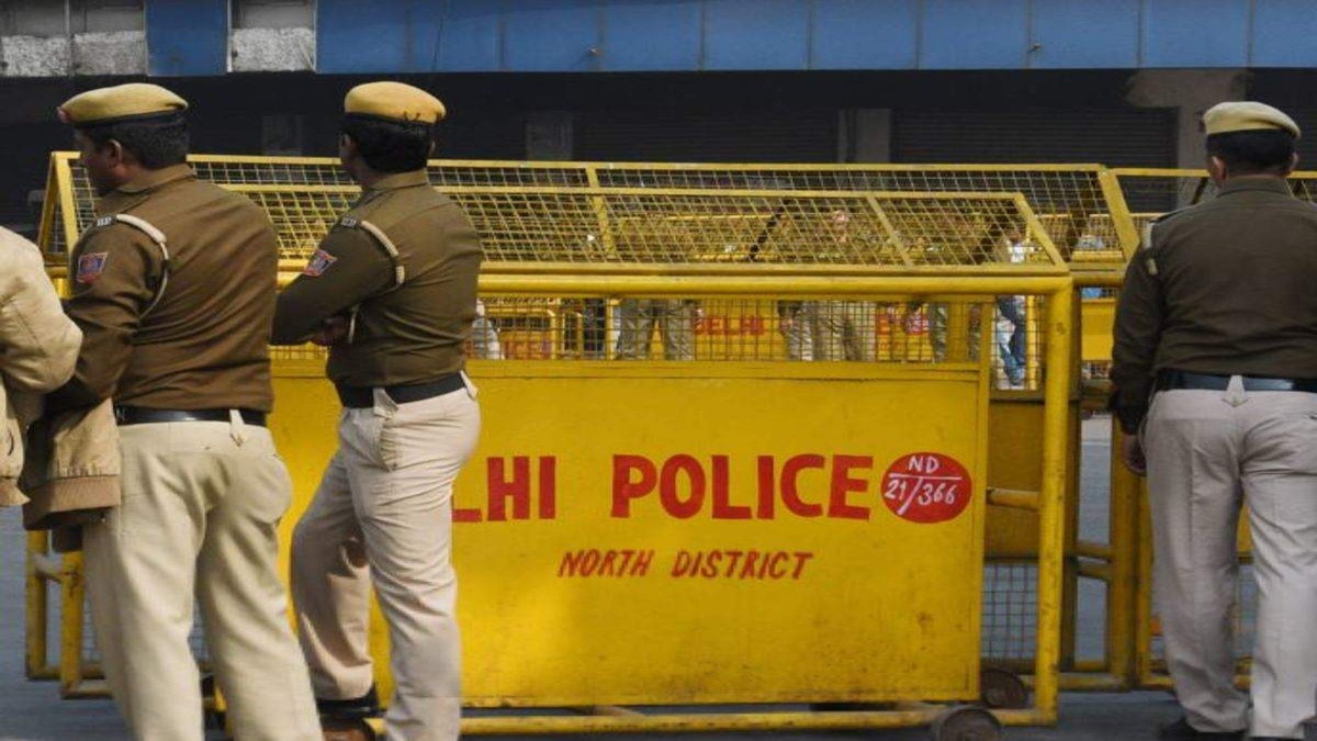 Delhi cop thrashed by woman, sons after he asked them to ‘drive carefully’
