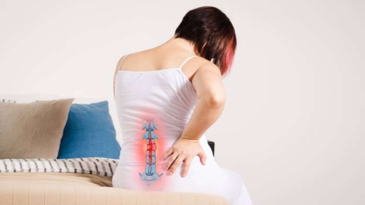 SLIPPED DISC: WHAT LEADS TO THE CONDITION AND TREATMENT