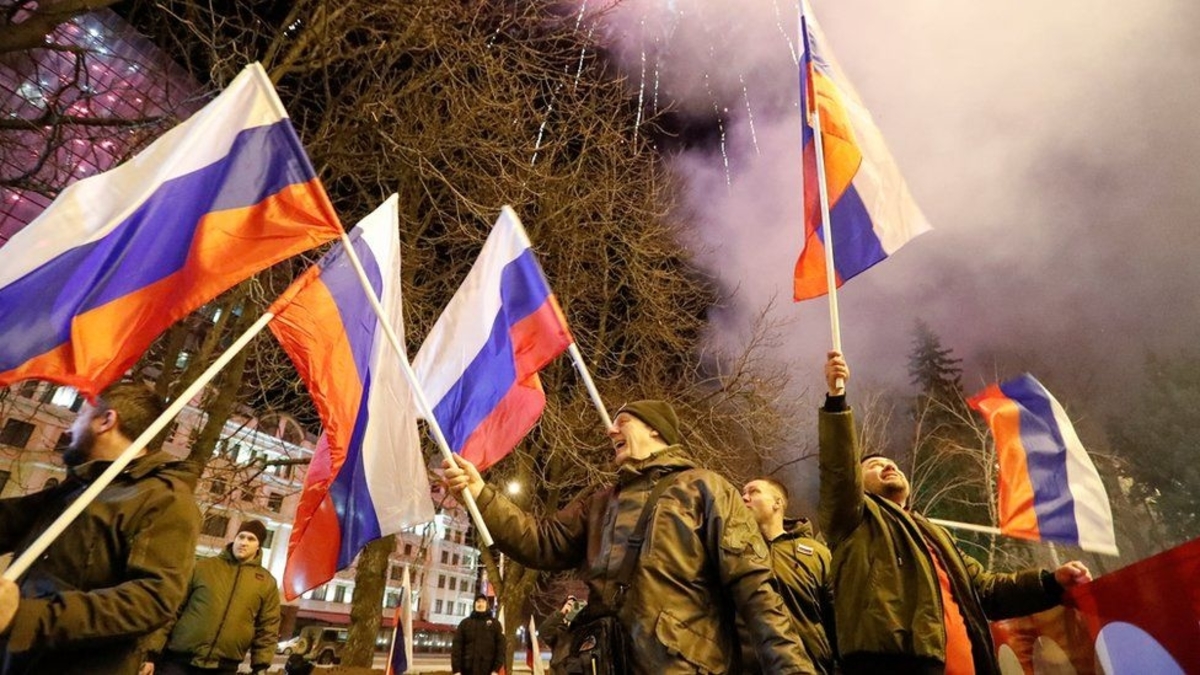 Ukraine Crisis: Putin Gets Parliament Nod To Use Military Force; U.S., UK Unveil Sanctions