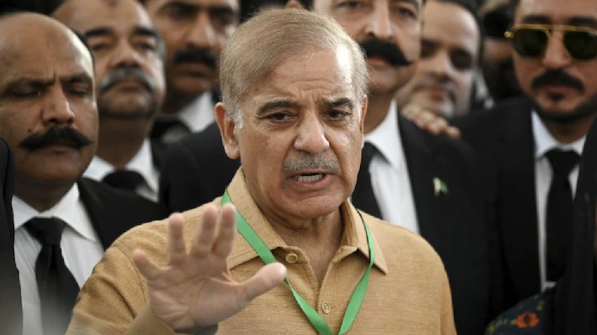 PM Shehbaz to appoint new army chief in a “day or two” says Pak Minister