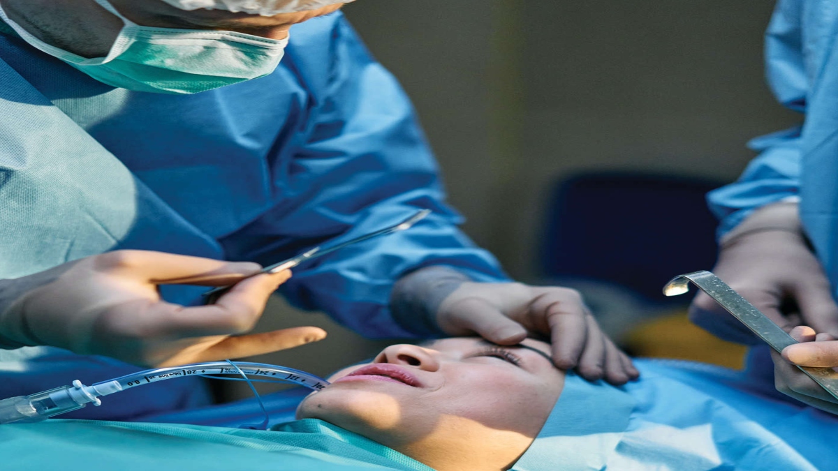 RISKS AND REWARDS OF PLASTIC SURGERY