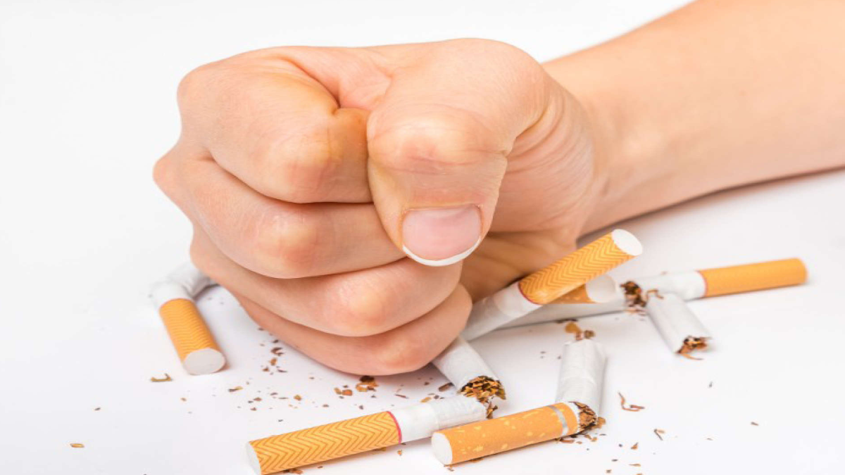 Smoking increases the risk of chronic kidney disease