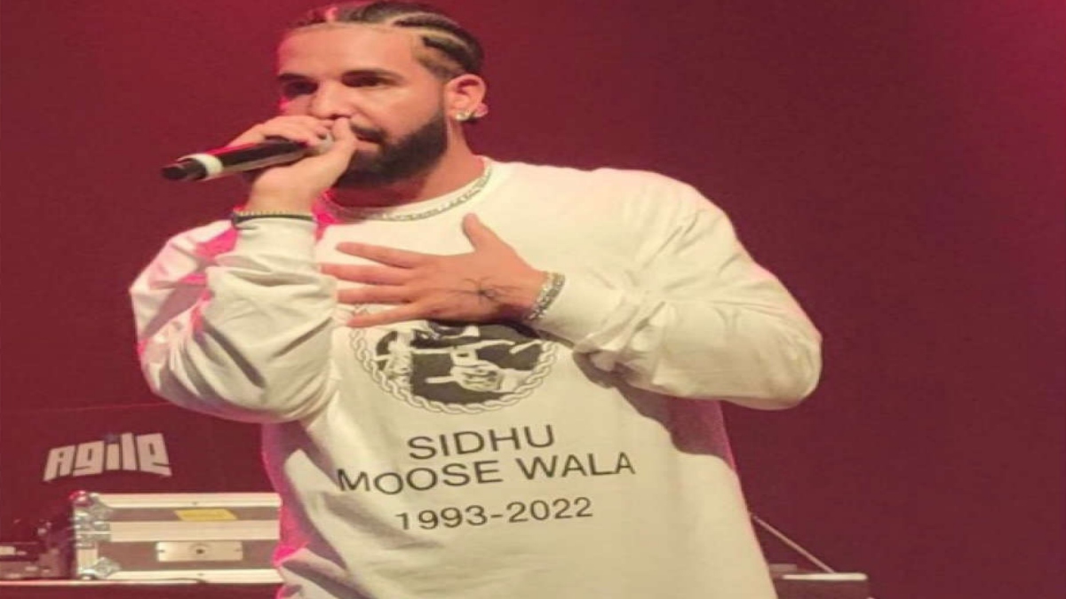 Drake pays tribute to Sidhu Moosewala at concert