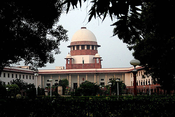 Supreme Court issues notice to Election Commission