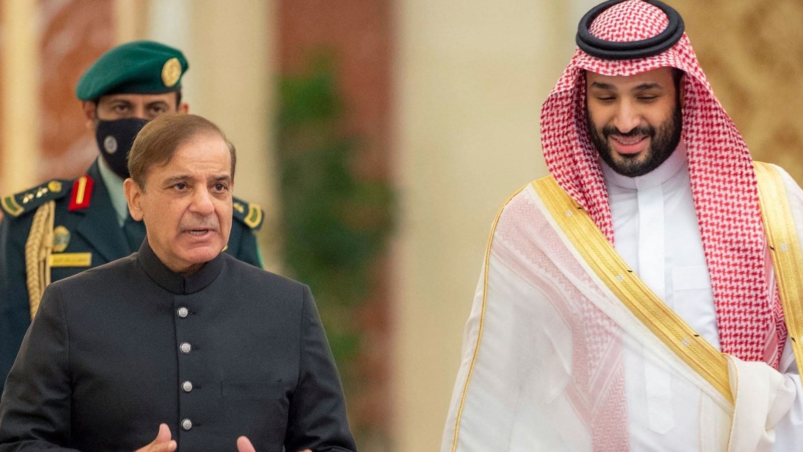 SAUDI ARABIA TO INVEST $1 BILLION IN PAKISTAN