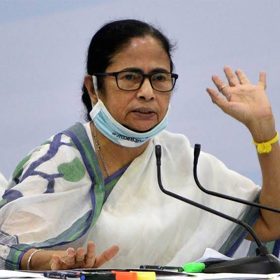 West Bengal CM Banerjee expresses grief over demise of PM Modi’s mother