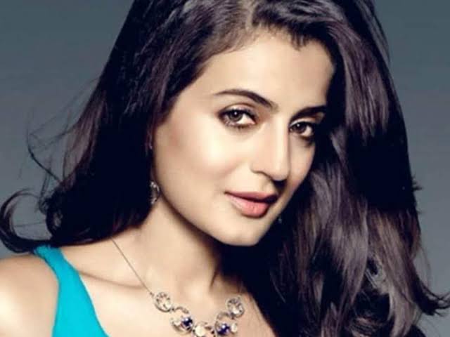 Actor Ameesha Patel charged with cheating, criminal breach of trust, SC stays proceedings