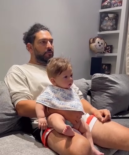 Yuvraj Singh relives 6 sixes in one over with his son