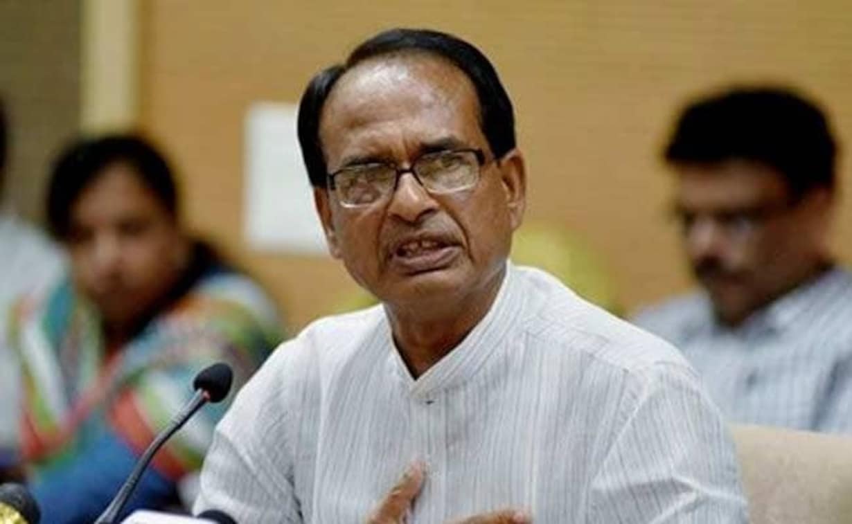 Humanitarian gesture by CM Chouhan moves opponents