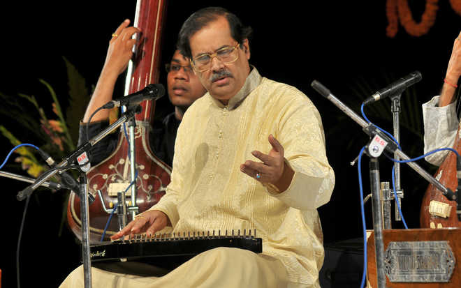 Vocalist Ajay Chakrabarty enthrals audience at MGUMST concert