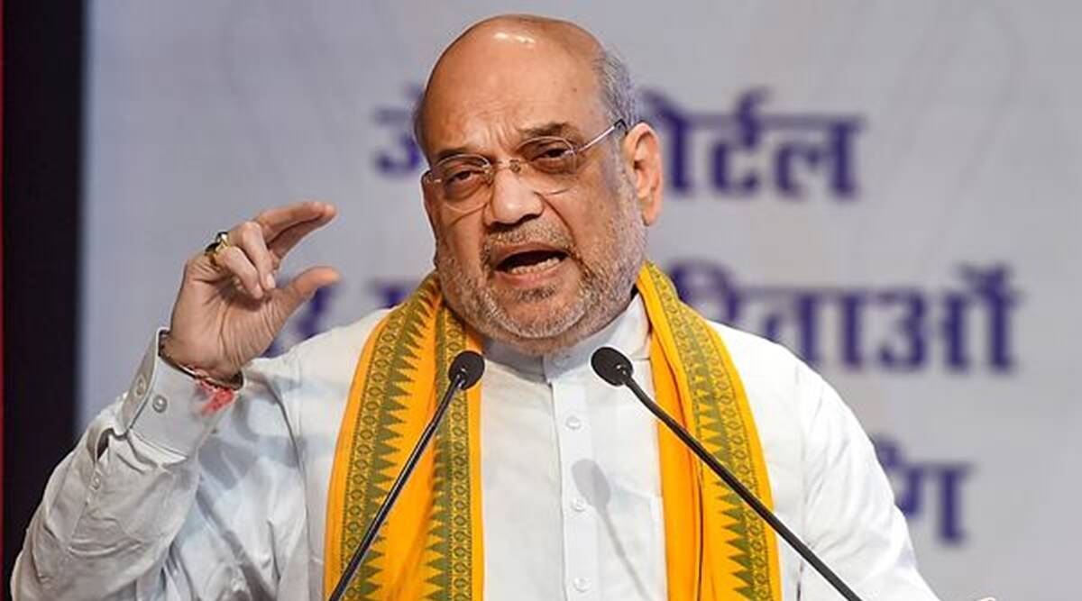 Case registered against HM Amit shah for promoting hatred in Bengaluru