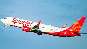Hyderabad-bound SpiceJet flight detects smoke mid-air, DGCA orders probe