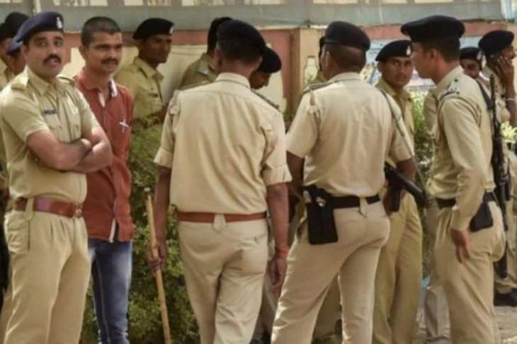 Jharkhand police attacked for trying to seize illegally-mined sand