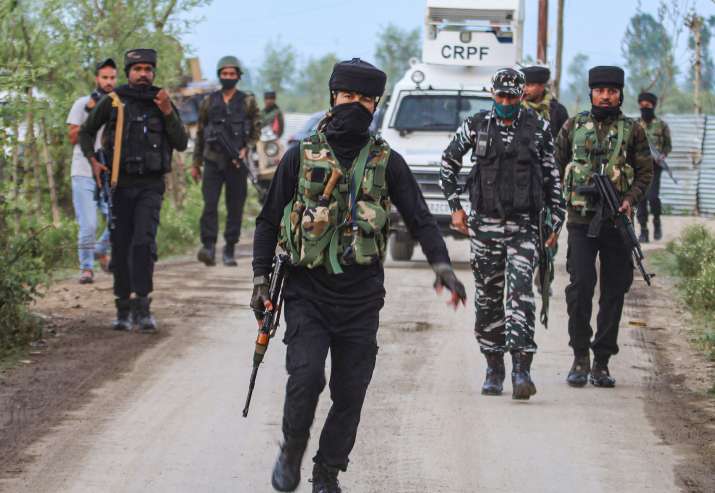 J&K: 2 terrorists affiliated with Jaish-e-Mohammed killed in the Sopore area