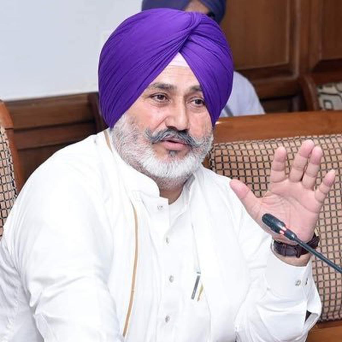 Punjab Minister orders probe into delivery on floor