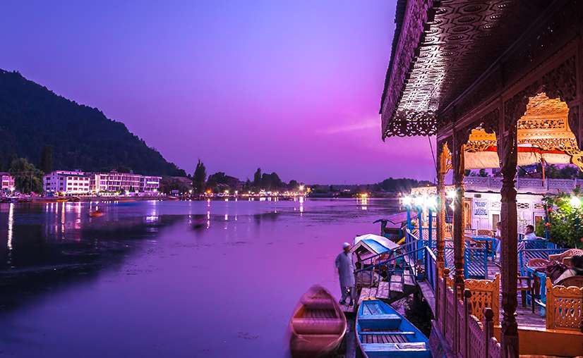 Over 30 machines pressed into service to beautify Dal Lake