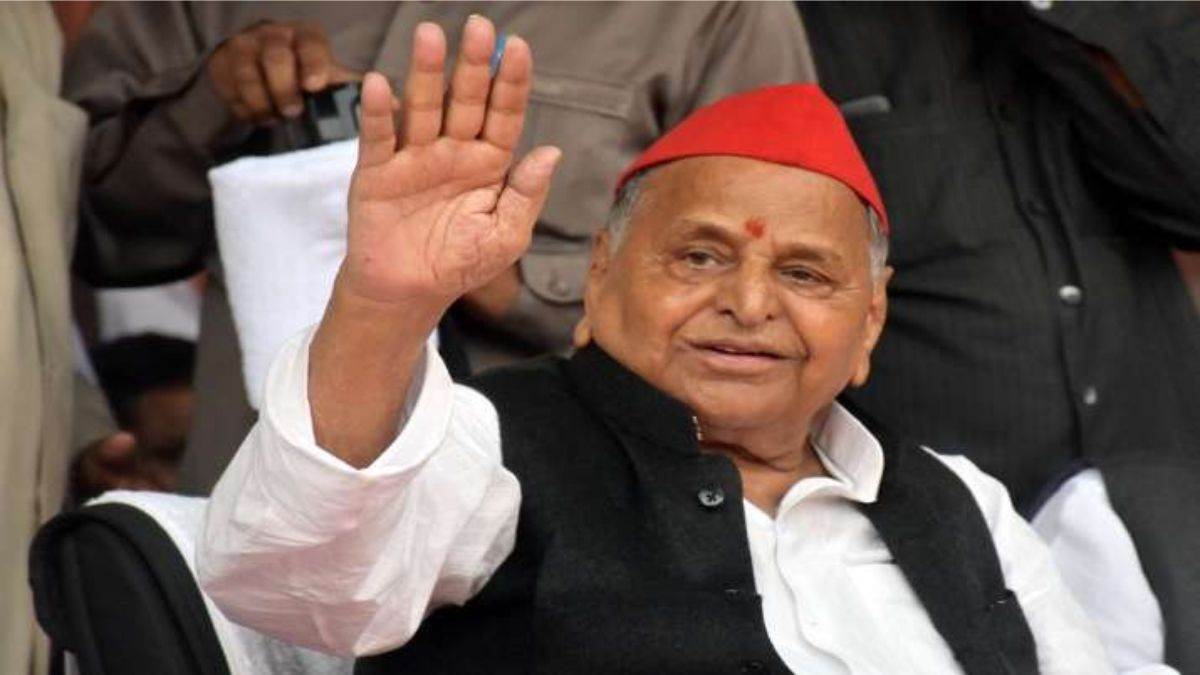 Mulayam Singh Yadav is still in serious condition, admitted to ICU