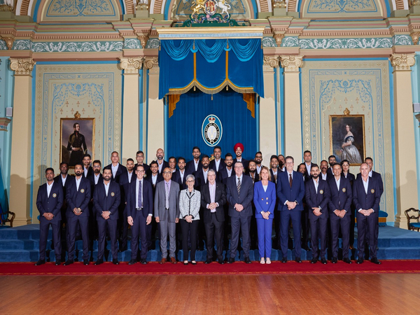 Team India meets Governor of Victoria ahead of their opener