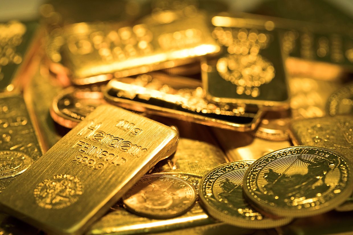 Kerala: 543 grams of gold recovered at Kochi airport from passenger