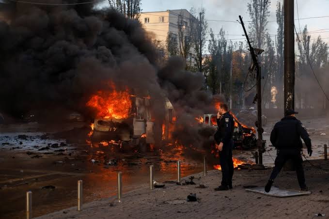 Russia-Ukraine war: Kyiv, other Ukrainian cities burn