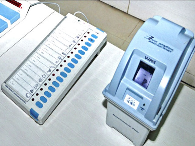 Himachal Pradesh: Polling party banned after EVMs discovered in a private car in Shimla;  Congress claims tampering