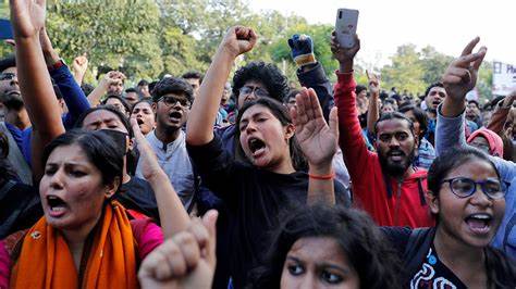 Teachers of 13 medical colleges go on strike in Bhopal